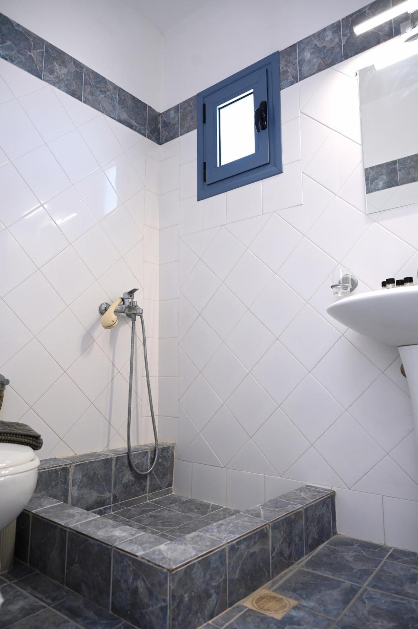 Kanala Oneiro Rooms Kythnos المظهر الخارجي الصورة