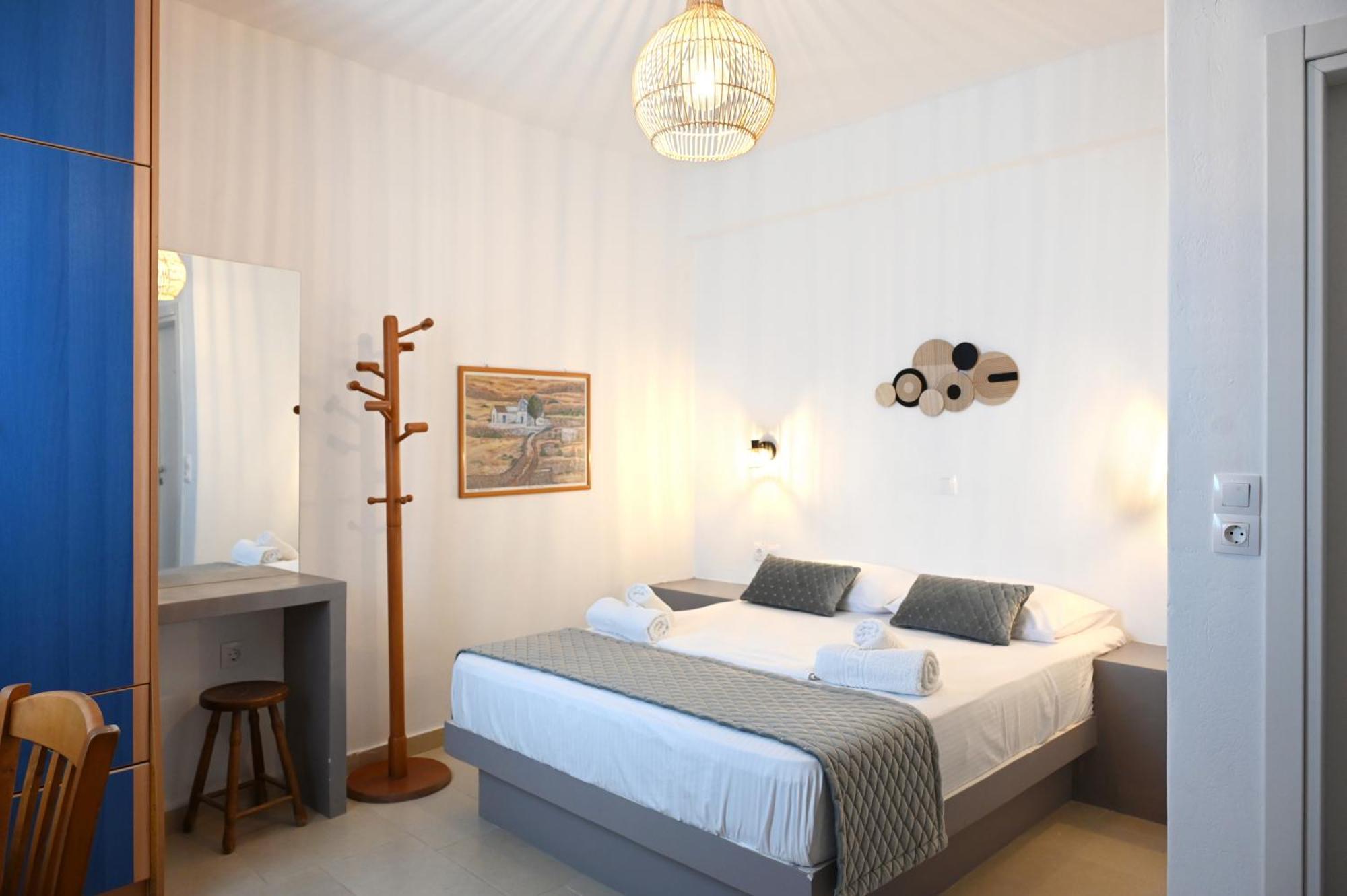 Kanala Oneiro Rooms Kythnos المظهر الخارجي الصورة